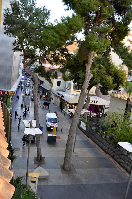 Hostal El Jardin Benidorm Exterior foto