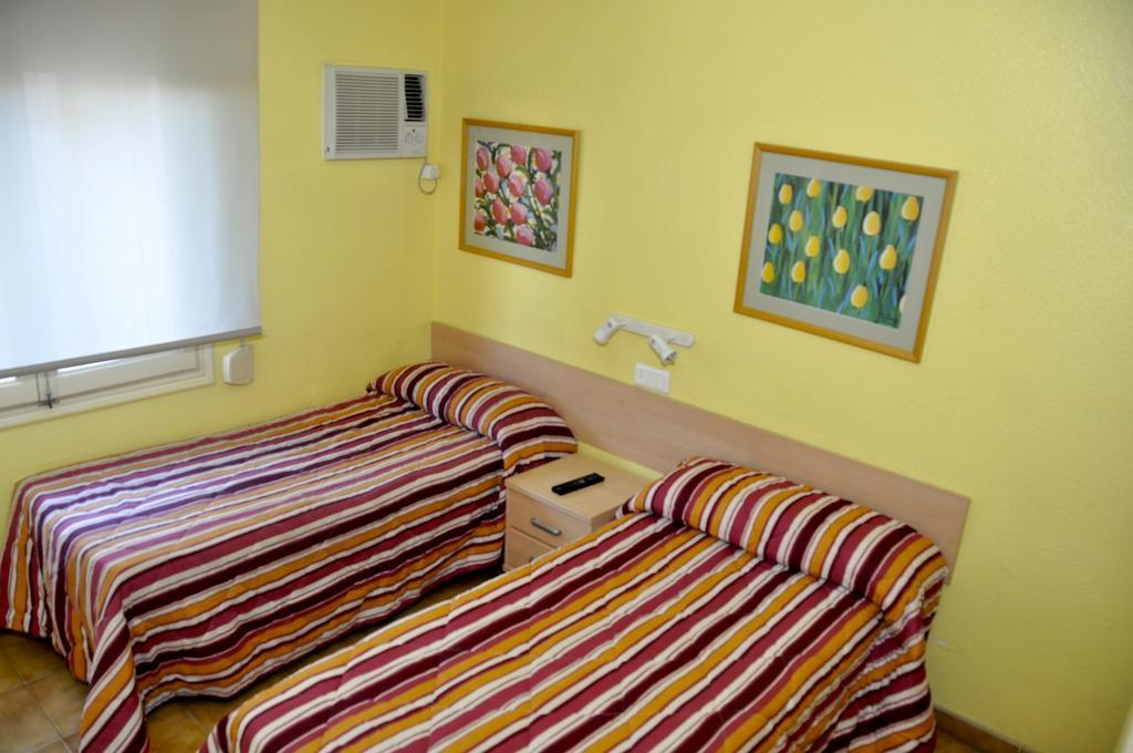 Hostal El Jardin Benidorm Cameră foto